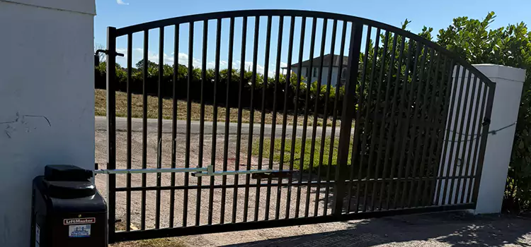 Driveway Fence Repair Roseville